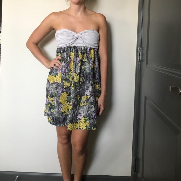 Strapless Neutral Colored Floral Dress - Picture 2 of 8